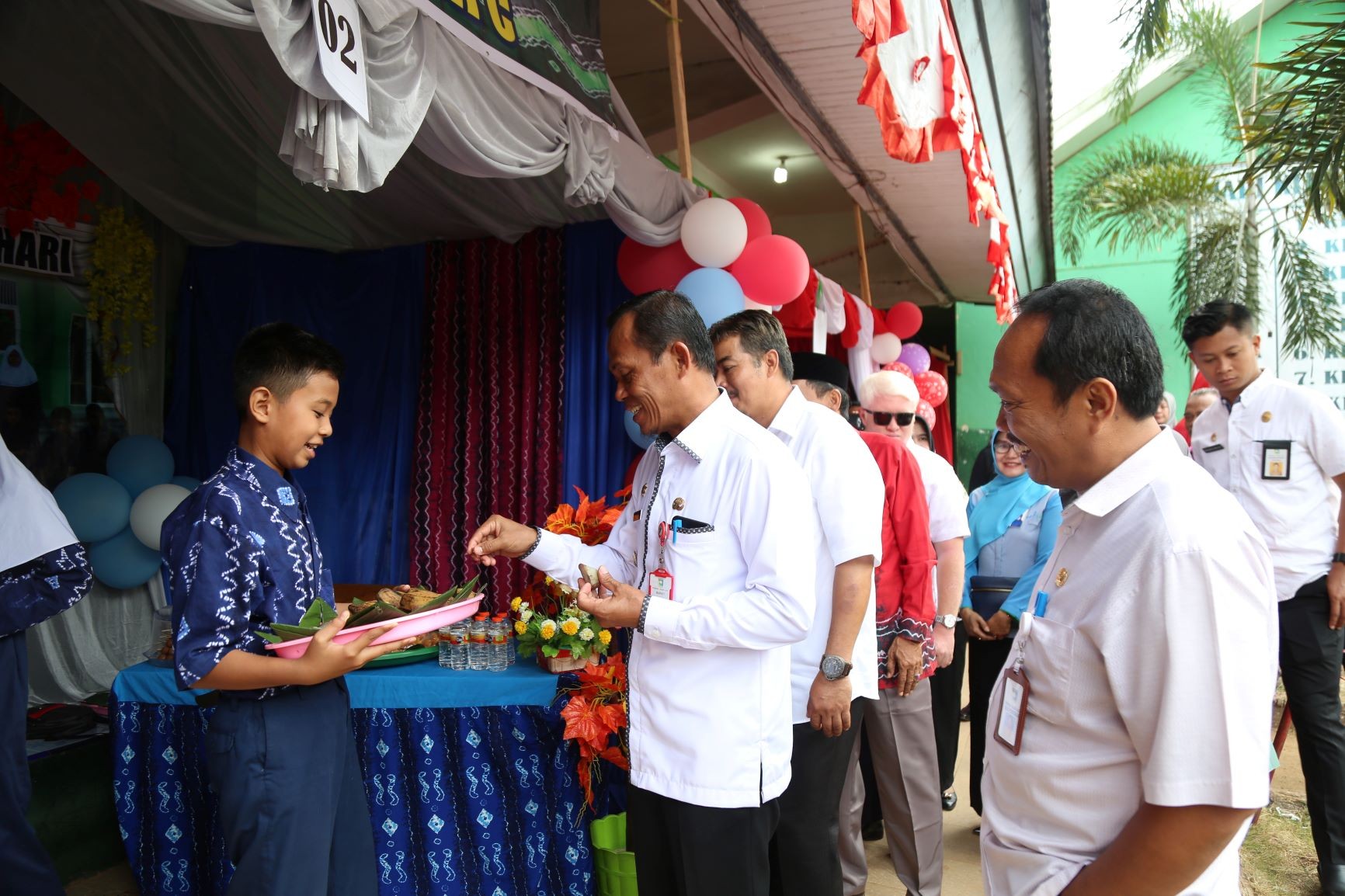 Bupati Hadiri HUT SMPN 1 